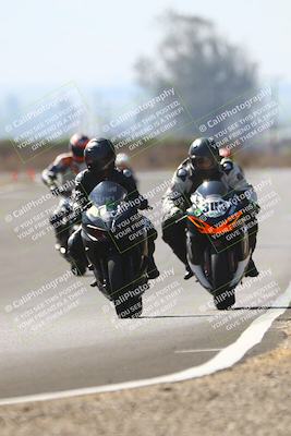 media/Sep-20-2025-TrackDaz (Sat) [[27f0cde673]]/C Group/240pm (Turn 9)/